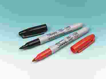 Black Felt Tip Pen (Alcohol Soluble)
