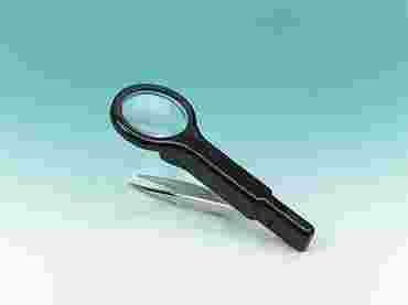 Forceps with Magnifier