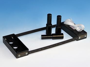 Inertial Balance Demonstration for Physical Science and Physics