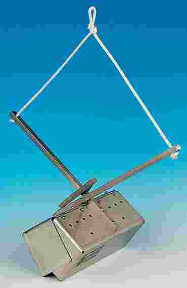 Bottom Sampling Dredge for Field Studies in Environmental Science