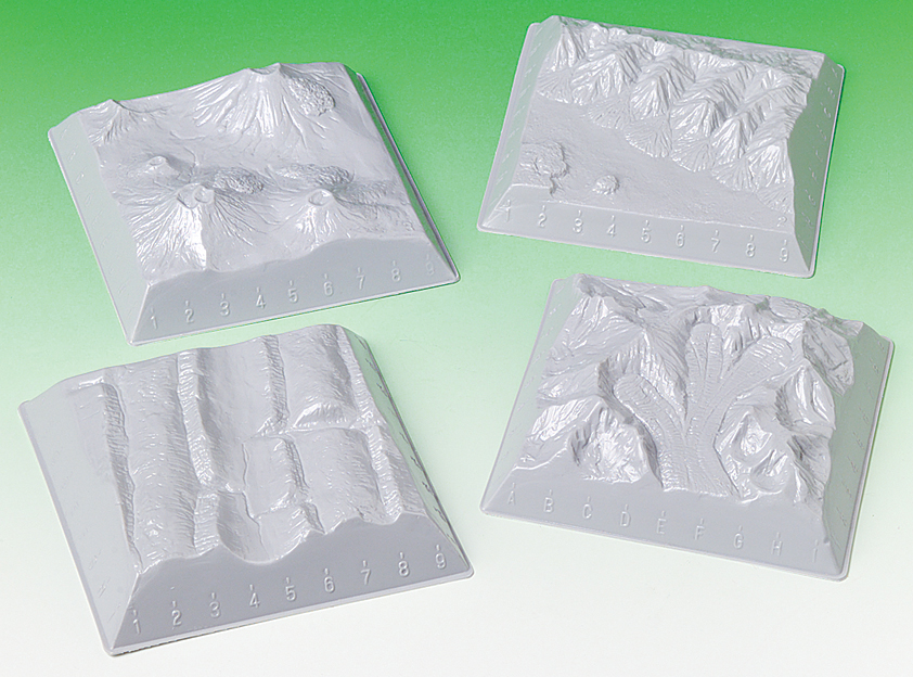 Classroom Landform Models for Students