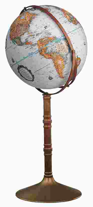 The Commander Globe