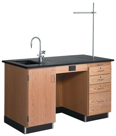 Lab Demonstration Table for the Science Classroom, 5'