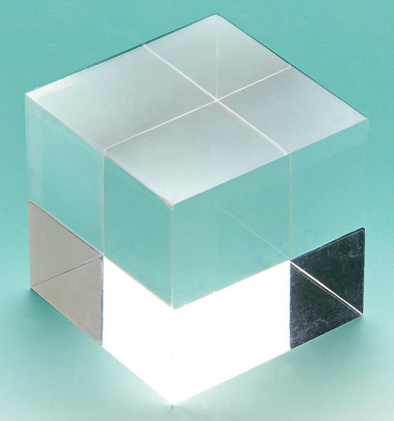Acrylic Refraction Cube for Optics Demonstration