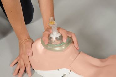 CPR, CPR training, CPR training manikin,